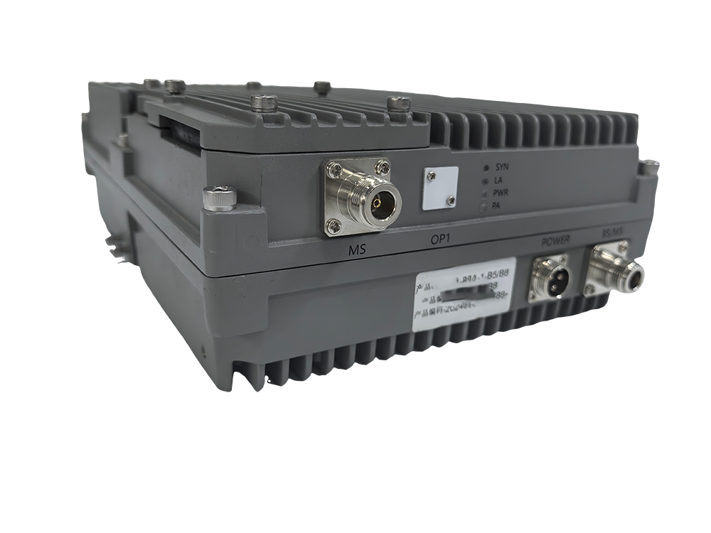  惠安三频手机信号接收器2000㎡